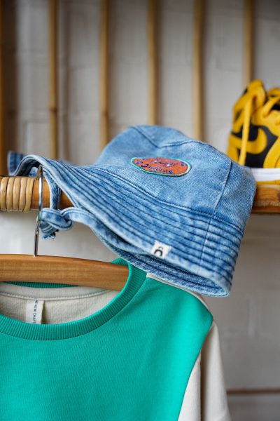 The New Chapter - Denim bucket hat with patch 3