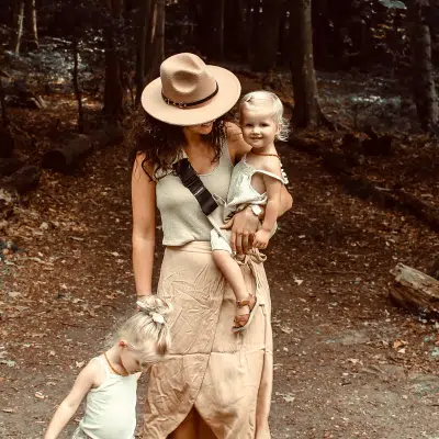 Wildride - Toddler Swing Carrier - Beige