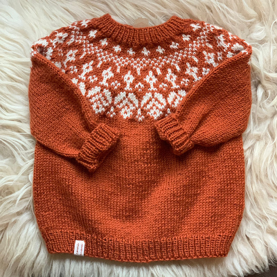 AMMA Knitwear - Nordic Sweater - Flower Pattern 92