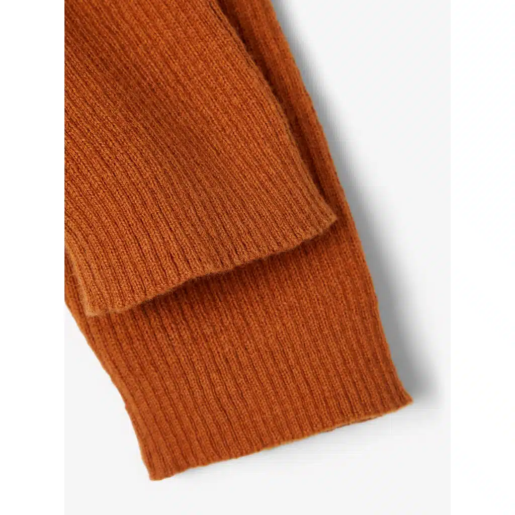 Ivigo - gebreid broekje mt 56