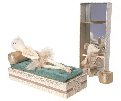 Maileg Dancing Cat & Mouse in Shoebox