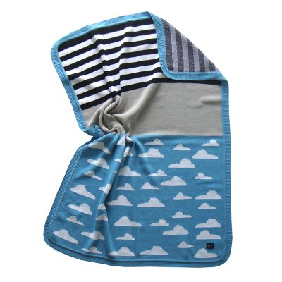 Mini and May - Clouds Blanket