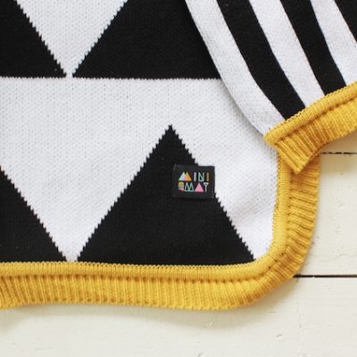 Mini and May - Triangle Blanket