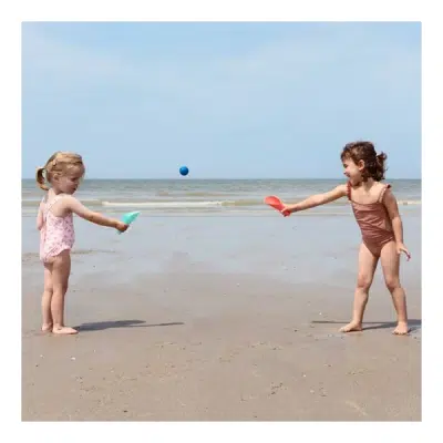 Quut - Cuppi - Banana Blue + Cherry Ball