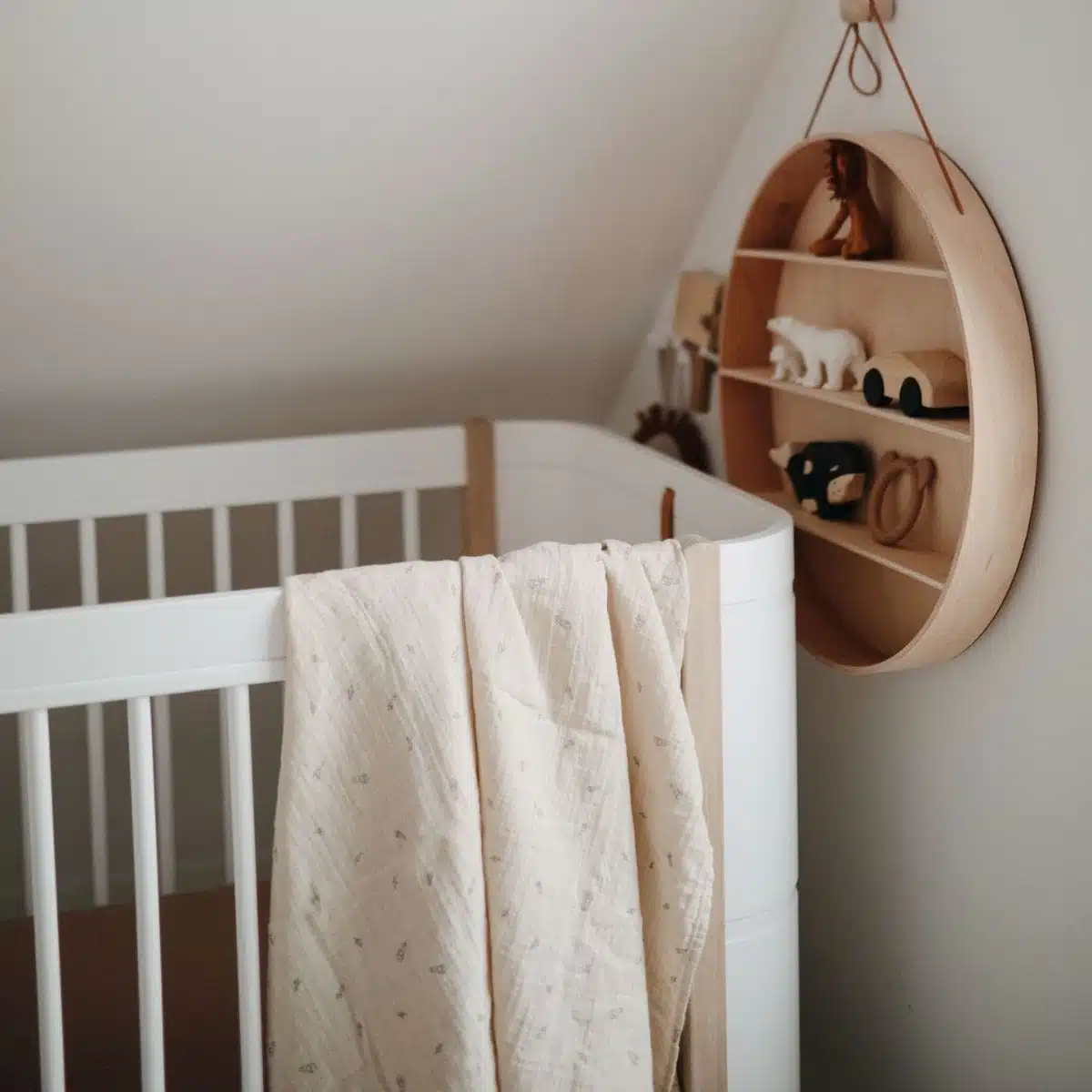 Mushie - Muslin Swaddle - Rocket Ship