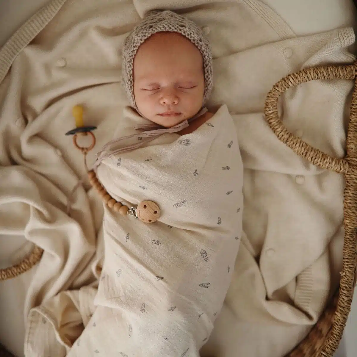 Mushie - Muslin Swaddle - Rocket Ship