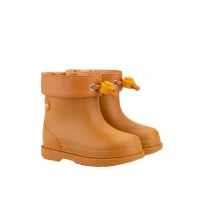 Igor - Bimbi Euri - Caramelo