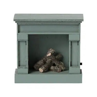 Maileg - Fireplace - Mouse - Blue