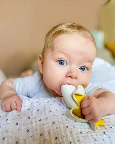 Oli&Carol - Bad- bijtspeeltje - Ana de Banaan