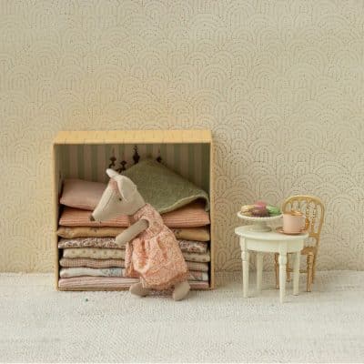 Maileg - Vintage Side Table - Mouse - Off white