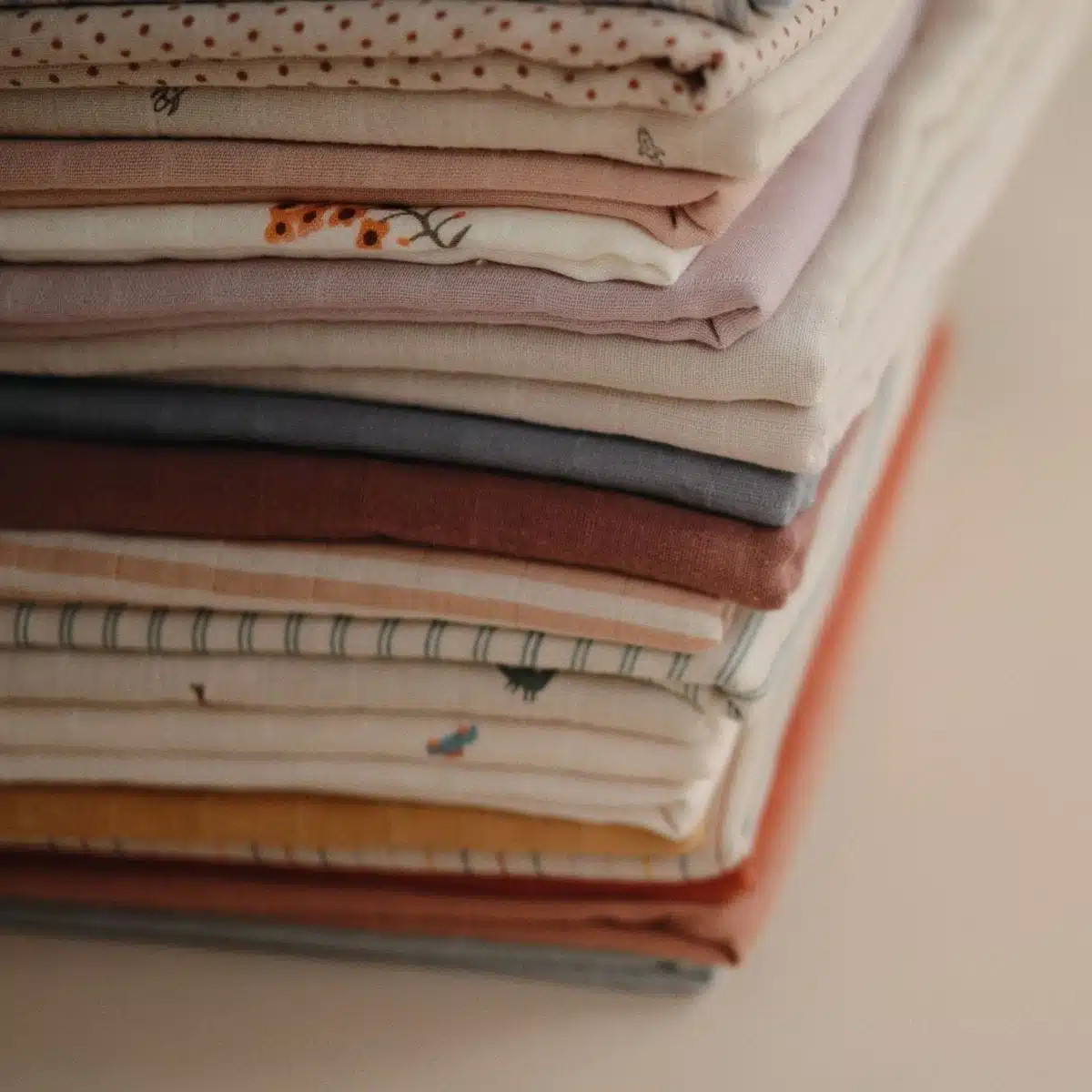 Mushie - Muslin Swaddle - Cognac