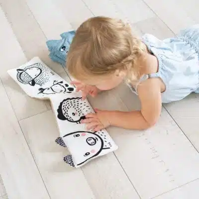 Wee Gallary - Baby's eerste knuffelboekje Varkentje