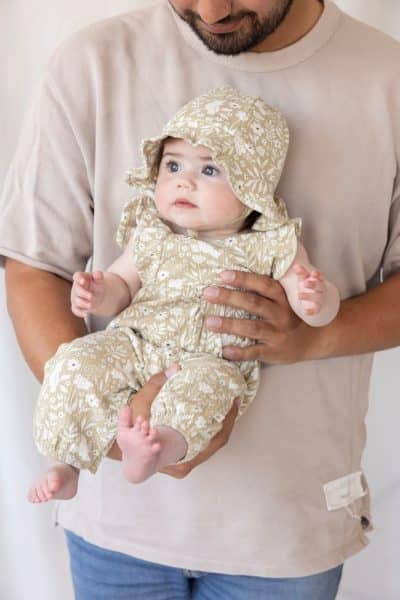 Feetje - Zonnehoed crinkle AOP - Let Your Dreams Blossom