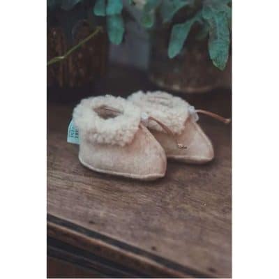 We Are Wovens - Wollen Slofjes - 0/6 maand - Latte