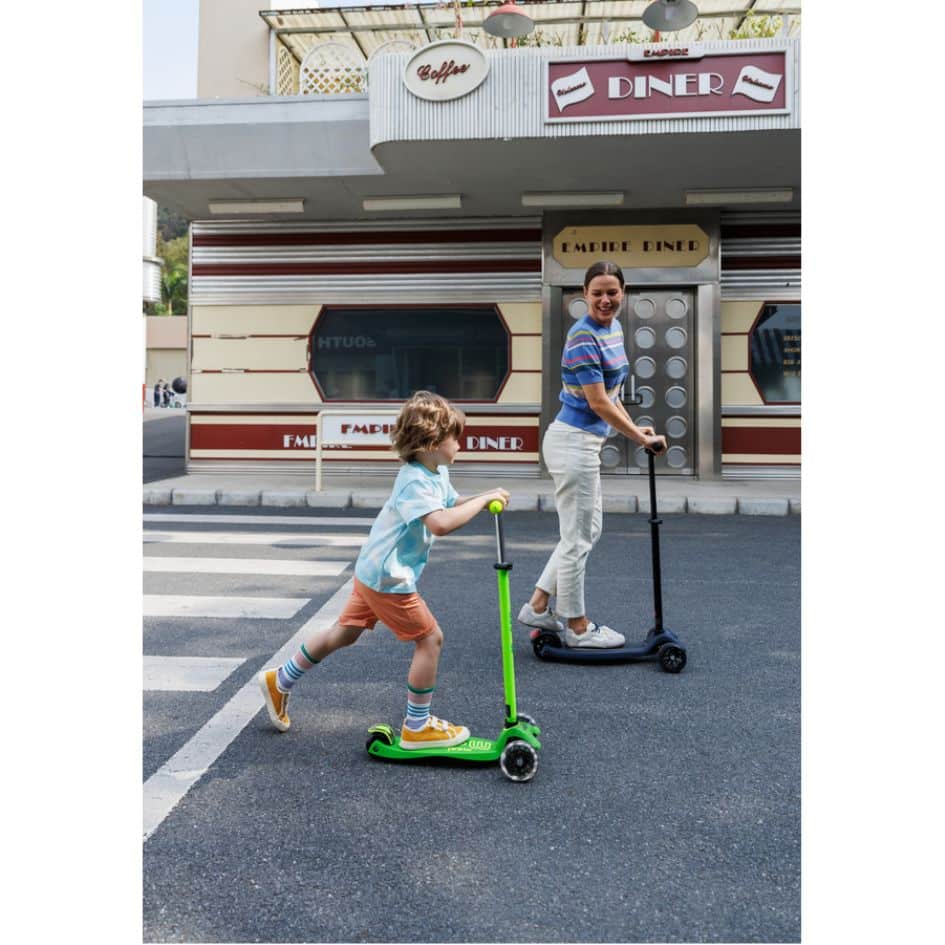 Micro Step - Maxi Deluxe Led - Groen/Geel Neon