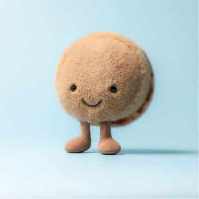 Jellycat - Amuseables Mona Macaron (Chocolate)